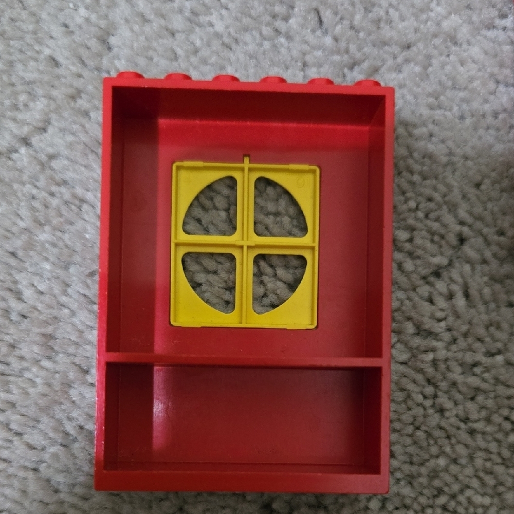 Set of 2: LEGO Vintage Red & Yellow Building Block Pieces-Doors or Windows - Picture 4 of 6